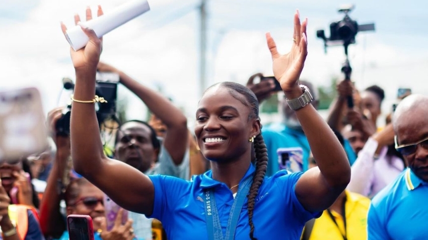 Alfred named as official ambassador for St. Lucia’s tourism; honoured with mural at alma mater