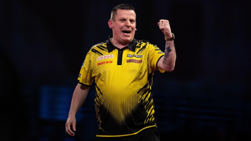 Dave Chisnall continues hot streak with victory in Dutch Darts Championship