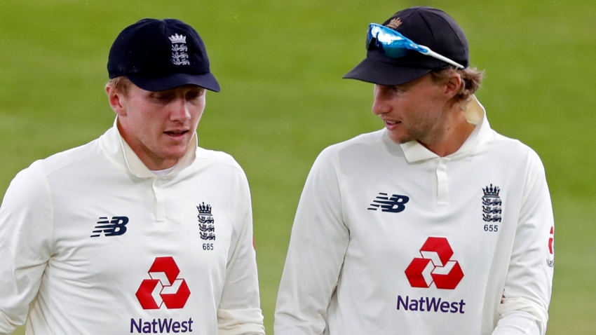 England captain Root urges dropped Bess to find consistency