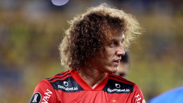 Flamengo sign Brazilian defender David Luiz