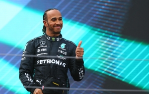 Hamilton aims to keep &#039;chipping away&#039; at F1 leaders after surprise Austria podium