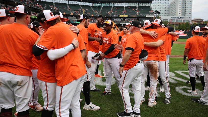 MLB: Orioles, Rays clinch playoff spots