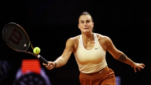 Italian Open 2023 results: Iga Swiatek beats Donna Vekic in Rome - BBC Sport