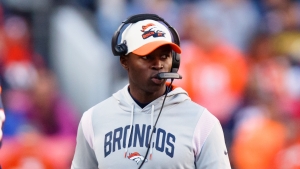 Broncos DC Evero out as Payton arrives in Denver