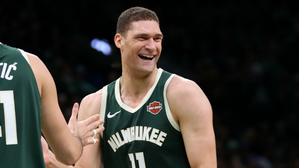 Bucks confirm back surgery for title-winning center Lopez