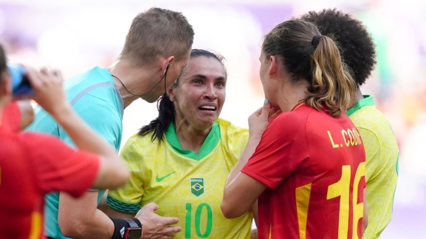 Spain stay perfect in Olympics Group C, Marta leaves field in tears
