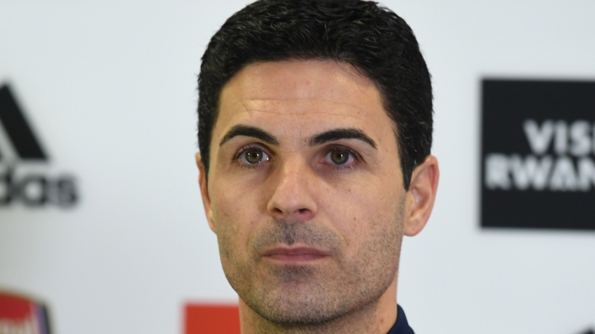 Online abuse &#039;difficult to control,&#039; claims Arteta after Potter death threats
