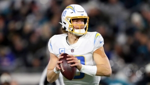 Justin Herbert, Chargers reach agreement on five-year, $262.5 million extension