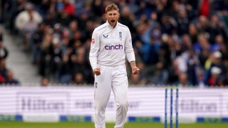 Joe Root gives England faint hope as rain and Marnus Labuschagne frustrate hosts