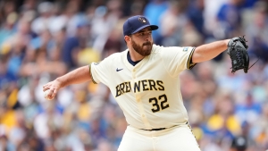 Civale, Ashby combine for 2-hitter as Brewers roll