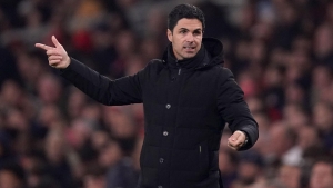 Mikel Arteta wants Arsenal focus to be on title charge instead of player futures