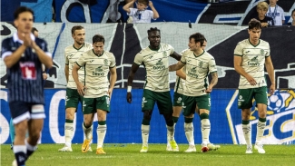We can keep dreaming – Hibernian’s Elie Youan out to make more European memories