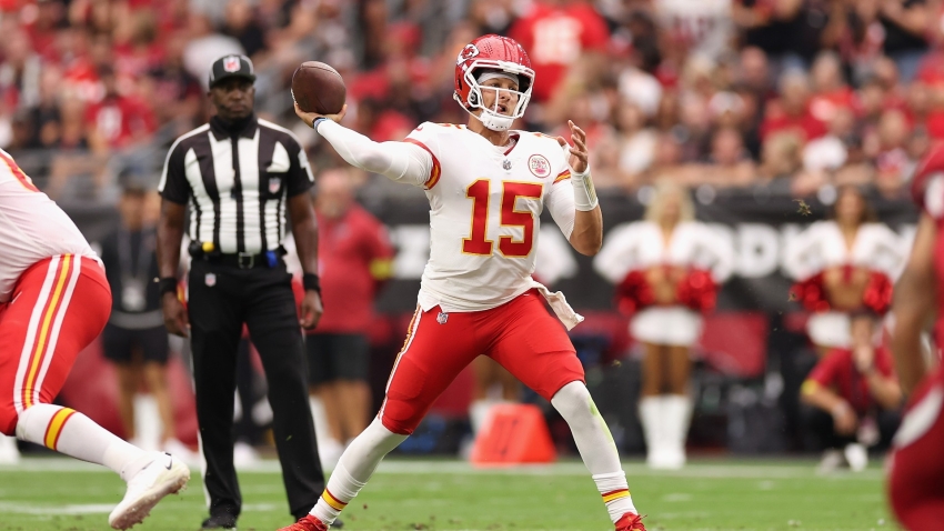 Mahomes and Barkley scoop weekly NFL awards