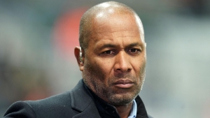 Les Ferdinand leaves his role as QPR director of football