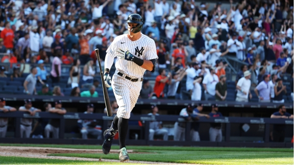 DJ LeMahieu's homer sets the stage for Aaron Judge's Yankees walk-off