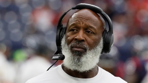 Texans set to hire ex-Bears, Bucs coach Lovie Smith