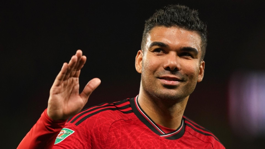 Casemiro stars as Manchester United ease past Crystal Palace