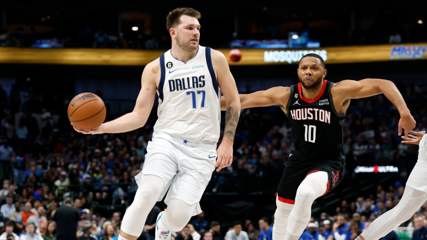 Doncic records another triple-double to extend rare form in Mavs win, Celtics topple Clippers