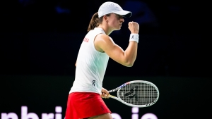 Swiatek keeps Poland in fight for place in Billie Jean King Cup final