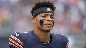 Justin Fields lands starting job with Bears