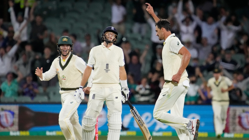Ashes 2021-22: Smith hails Starc showing after Australia take 2-0 series lead