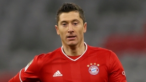 Flick vows Bayern must give Lewandowski every chance to challenge &#039;role model&#039; Muller