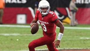 Vikings acquire Dobbs from Cardinals for draft pick