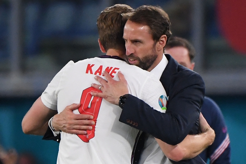 England and Kane tear apart Ukraine as Three Lions inflict Rome mauling