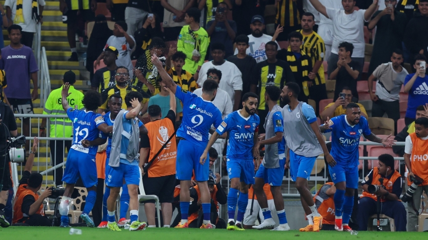 Al Ittihad 1-2 Al Hilal: Holders into King&#039;s Cup final
