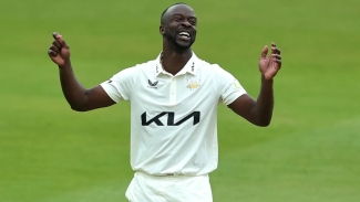 Roach takes eight wickets in the match as Surrey hammer Warwickshire by nine wickets inside three days