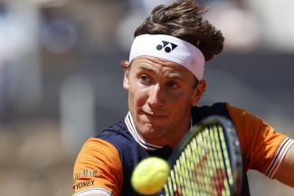 Jannik Sinner knocked out of French Open by Daniel Altmaier after five-hour epic