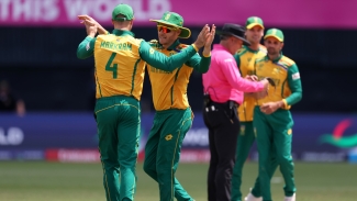 South Africa hold off Bangladesh to stay perfect at T20 World Cup