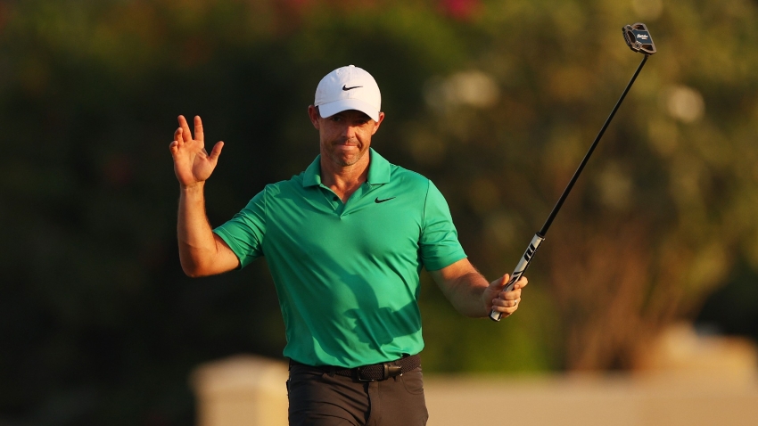 McIlroy boosts Race to Dubai hopes with early lead in DP World Tour Championship