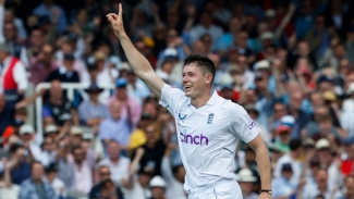 &#039;The best way it could&#039;ve happened&#039; – England debutant Potts revels in four-wicket haul