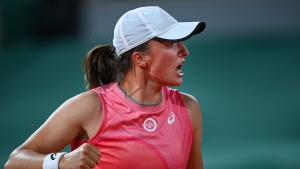 French Open: Firm favourite Swiatek fends off Kostyuk to reach quarter-finals