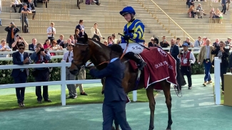 Trueshan and Hollie Doyle unstoppable in Prix du Cadran