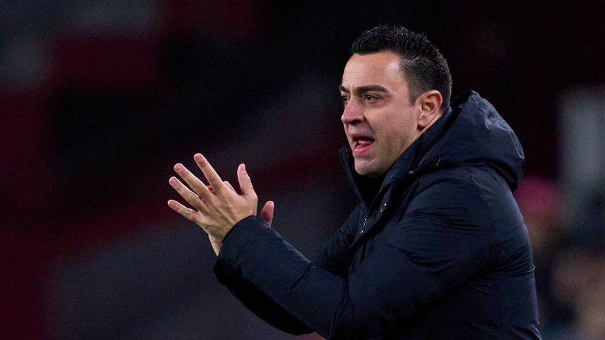 Xavi confirms Barcelona looking for deadline day signing ahead of Bellerin exit