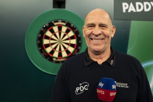 Referee Russ Bray proud of ‘voice of darts’ tag ahead of his last world final