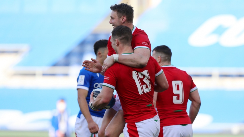 Six Nations 2021: Italy 7-48 Wales