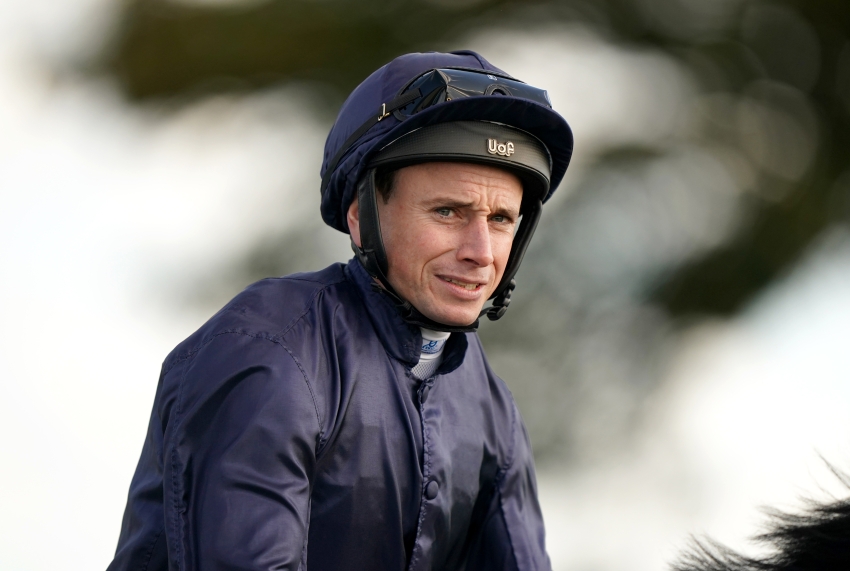 Jamie Moore sidelined after Lingfield fall