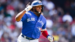 Blue Jays crush eight homers in 18-4 rout of Red Sox, Tatis&#039; grand slam lifts Padres
