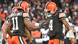 Watson throws TD, wins home debut as Browns defeat Ravens 13-3