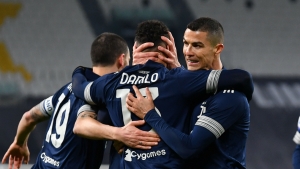 Juventus 3-1 Sassuolo: Ronaldo puts gloss on Serie A victory over 10 men
