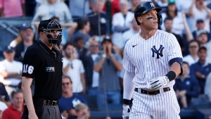 Judge kept homerless for fourth straight game as Yankees beat Red Sox, Manoah lifts Blue Jays