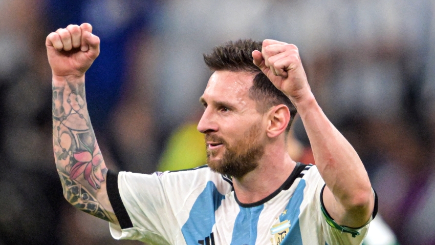 &#039;I don&#039;t disrespect anyone&#039; - Messi defends himself after incurring the wrath of Canelo