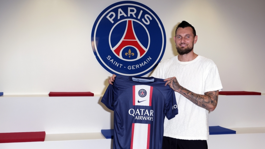 PSG goalkeeper Letellier signs new two-year deal