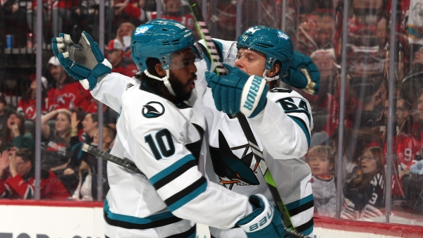 NHL: Sharks Defeat Devils For 1st Road Win Of Season