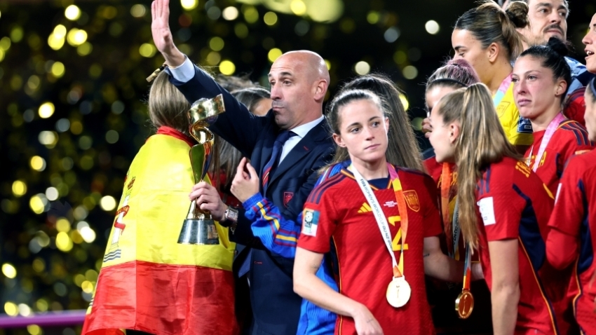 Spain World Cup winners report for national duty as RFEF dispute rumbles on