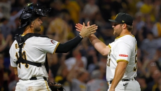 MLB: Pirates, Royals earn key wins