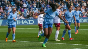 Khadija Shaw brace helps Man City move three points clear at top of WSL table